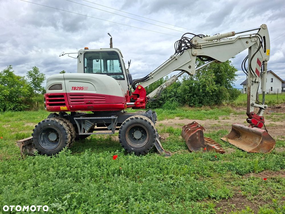 Takeuchi TB295W - 27