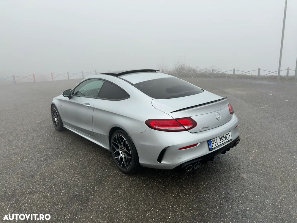 Mercedes-Benz C 43 AMG Coupe 4Matic - 9