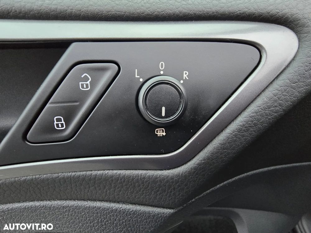 Volkswagen Golf - 16