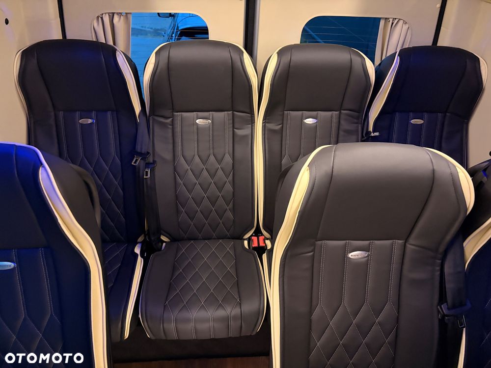 Mercedes-Benz Sprinter 519 - 15