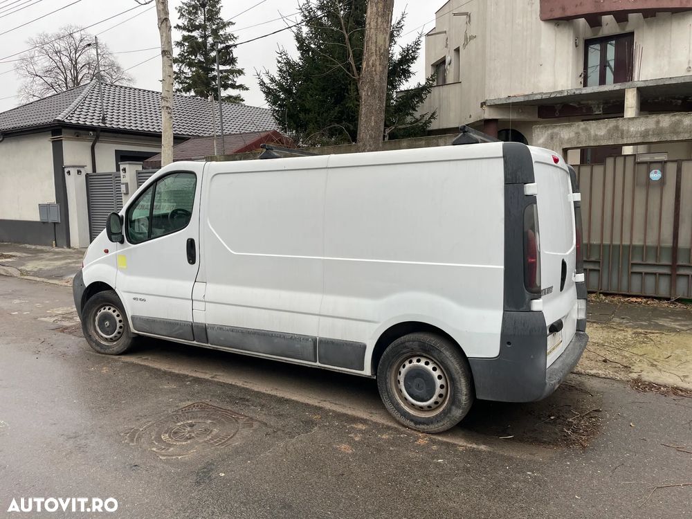 Renault TRAFIC - 4