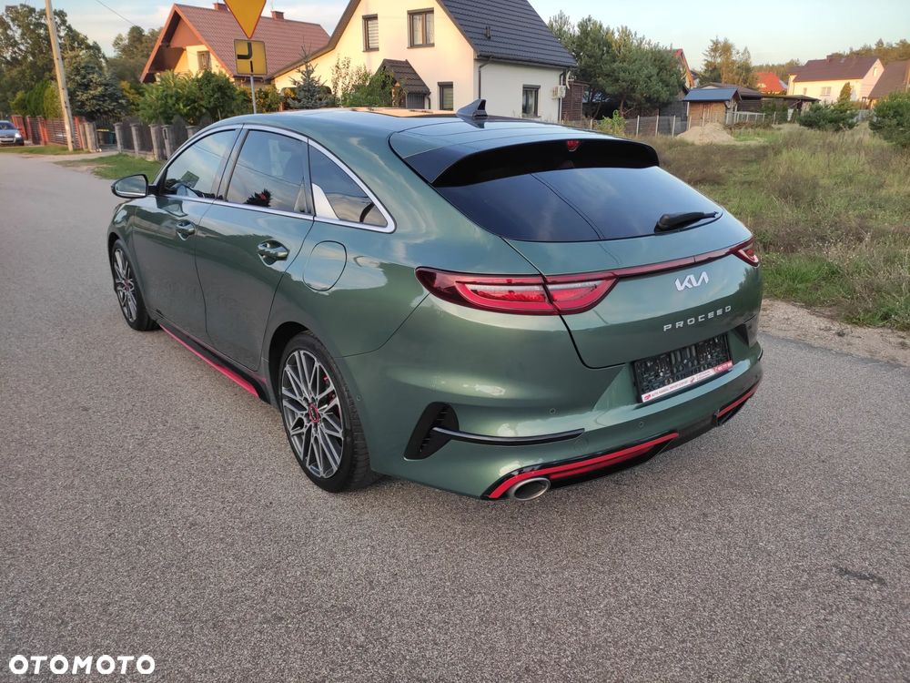 Kia ProCeed 1.6 T-GDI GT DCT - 6