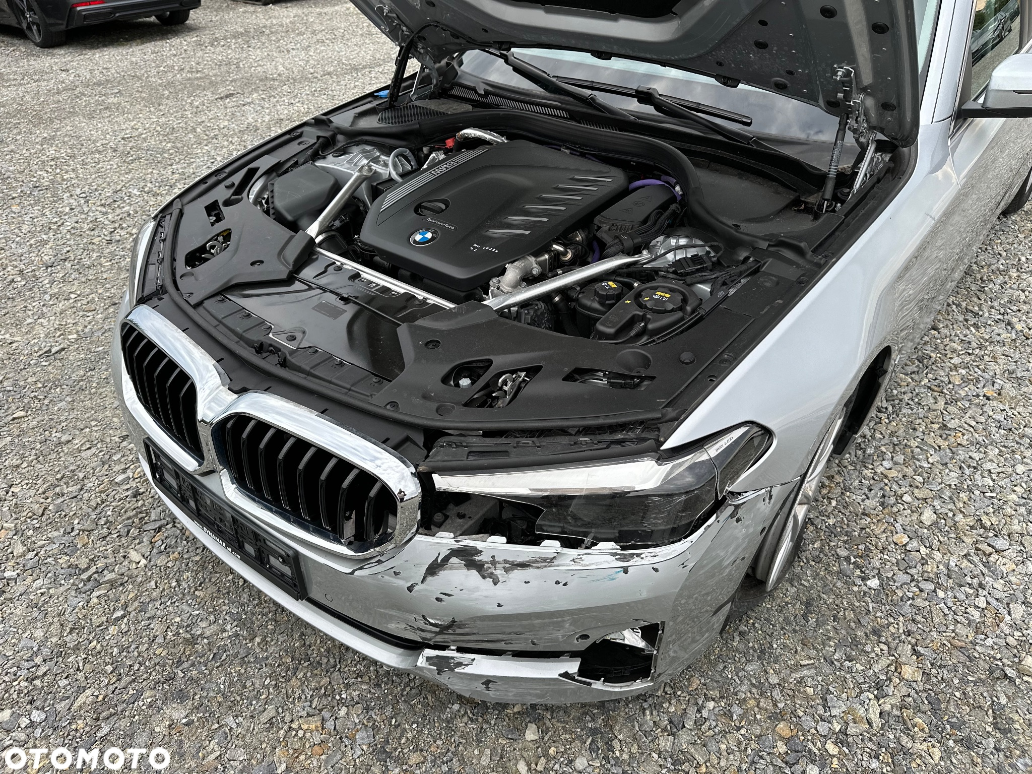 BMW Seria 5 530d xDrive Touring Luxury Line - 23
