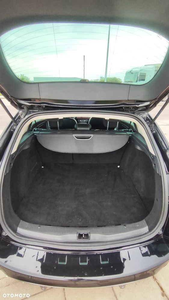 Renault Megane Grandtour TCe 220 Start & Stop GT 220 - 33