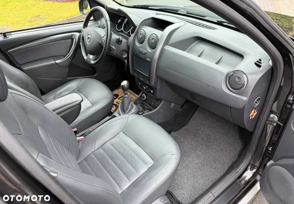 Dacia Duster 1.2 TCe Prestige 4x4 S&S EU6 - 24