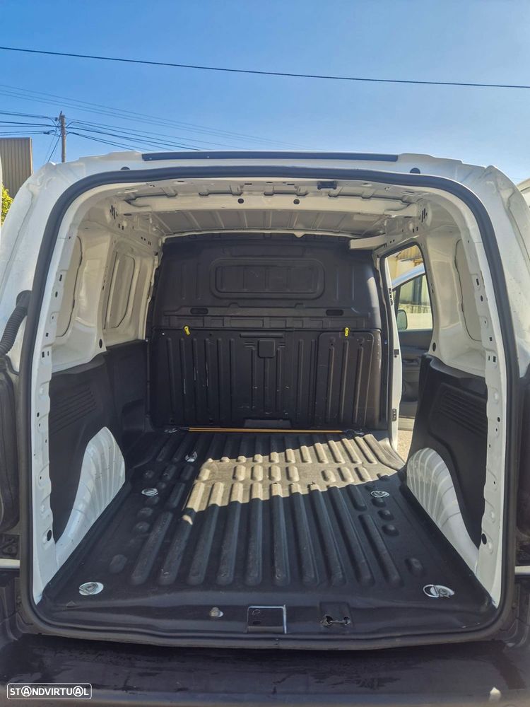 Citroën Berlingo 1.5 blue HDI M FEEL - 15