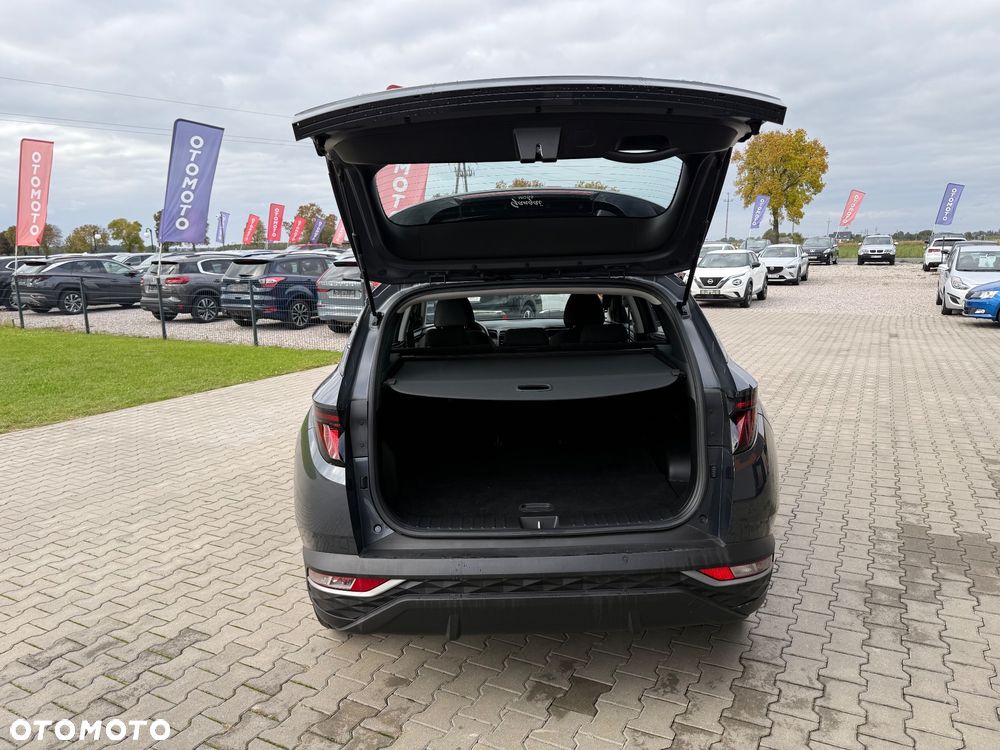 Hyundai Tucson 1.6 CRDi Smart - 28
