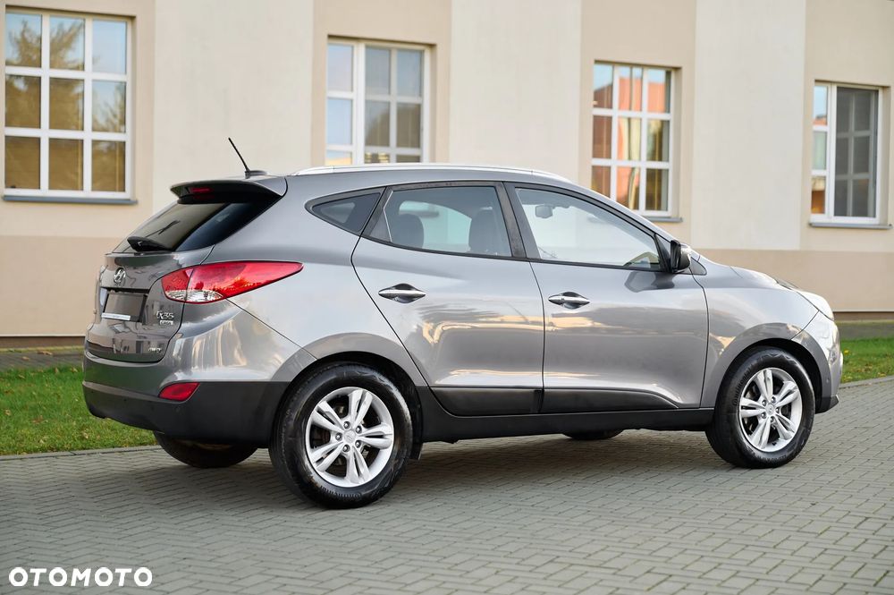Hyundai ix35 2.0 CRDi 4WD Automatik Premium - 16