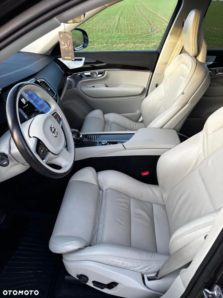 Volvo XC 90 T6 AWD Momentum 7os - 9
