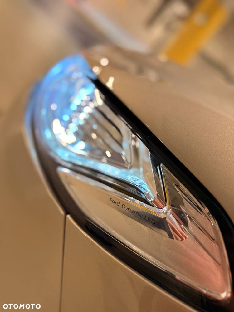 Ford Mondeo Vignale 2.0 TDCi PowerShift - 9