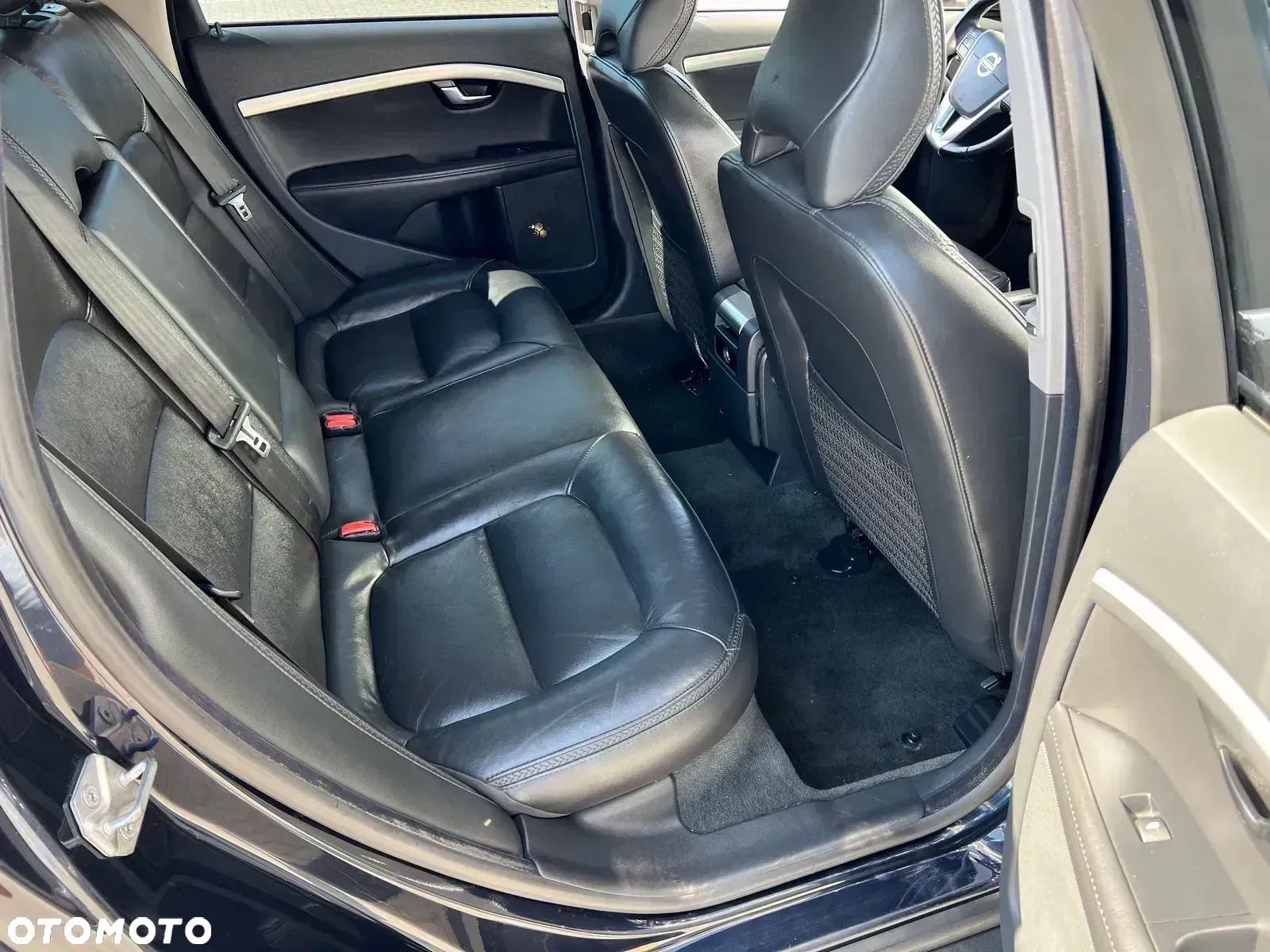 Volvo XC 70 - 3