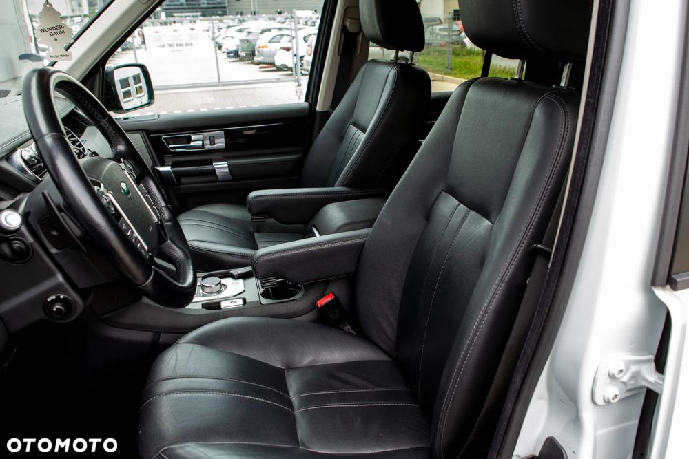 Land Rover Discovery 3.0 SD V6 HSE - 21