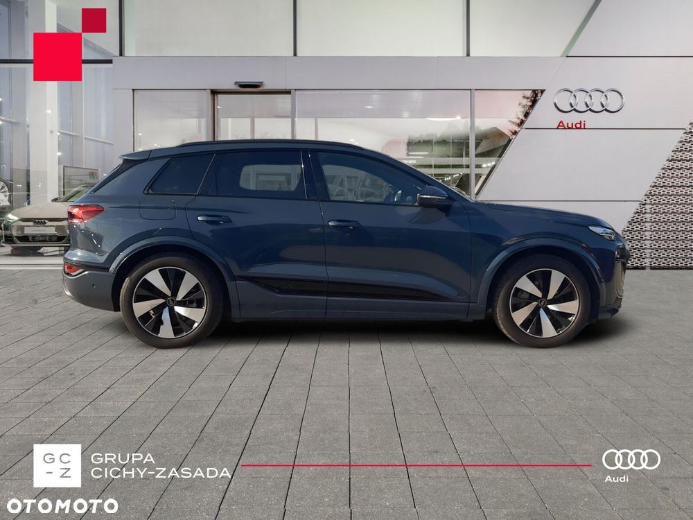Audi Q6 e-tron - 7