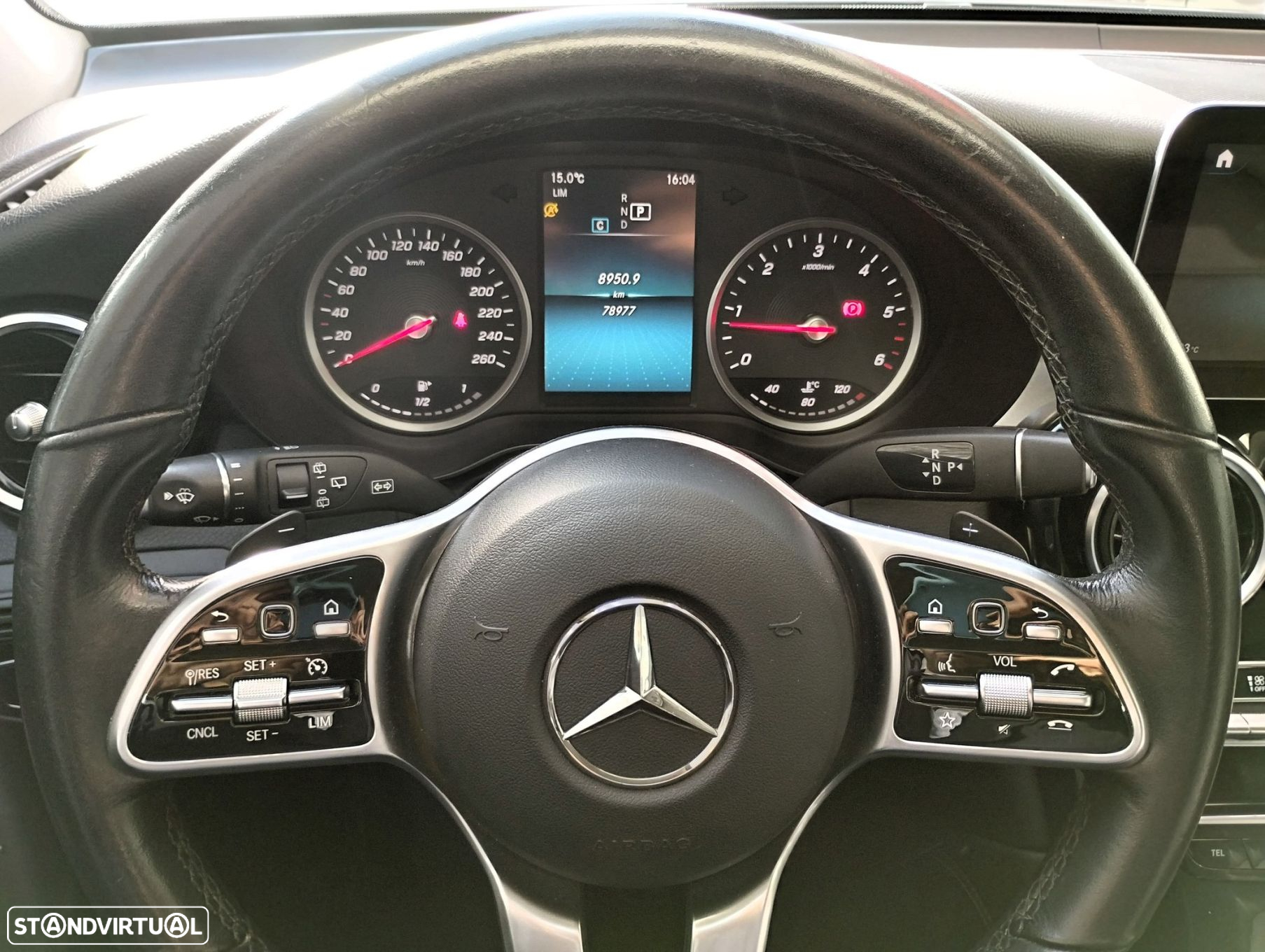 Mercedes-Benz GLC 200 d - 11