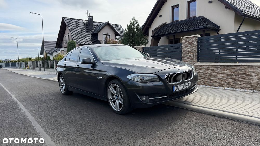 BMW Seria 5 520d - 2