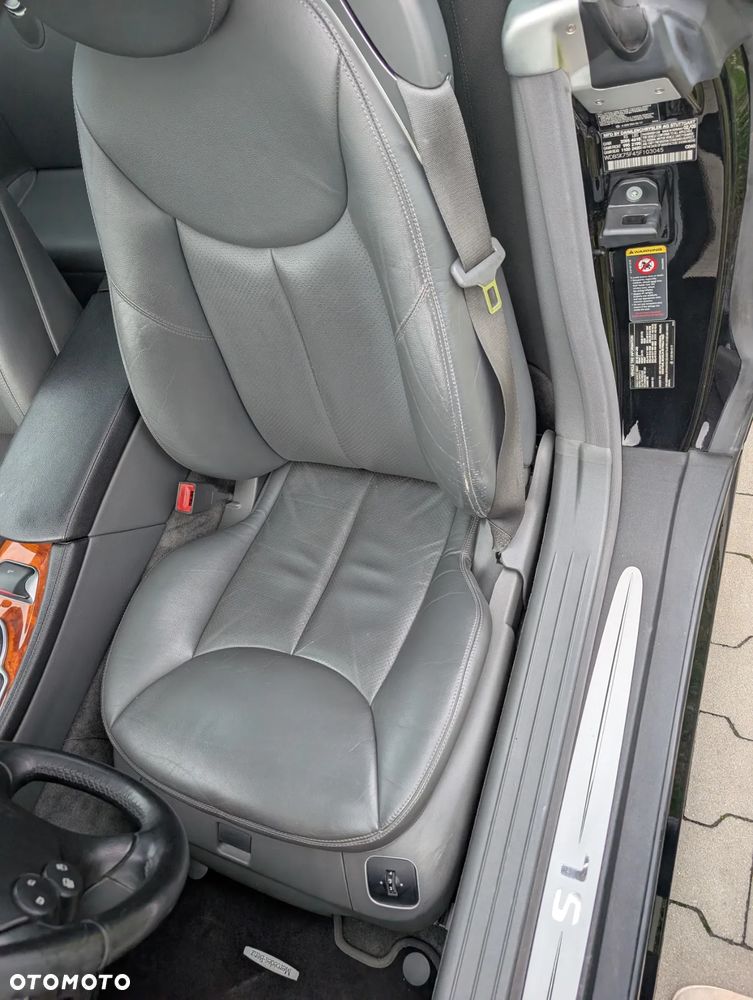 Mercedes-Benz SL 500 7G-TRONIC - 22