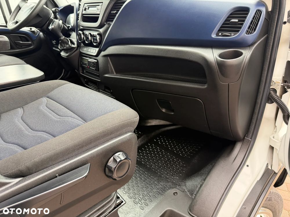 Iveco Daily L4H2 Bliźniaki HI-MATIC - 31