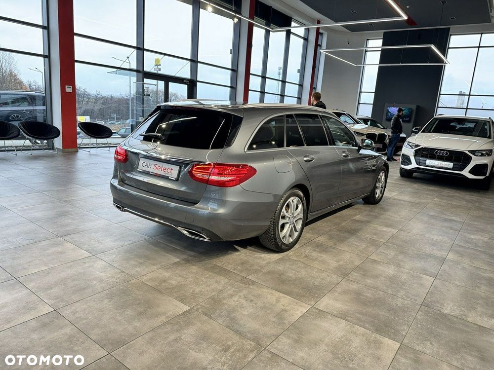 Mercedes-Benz Klasa C - 9