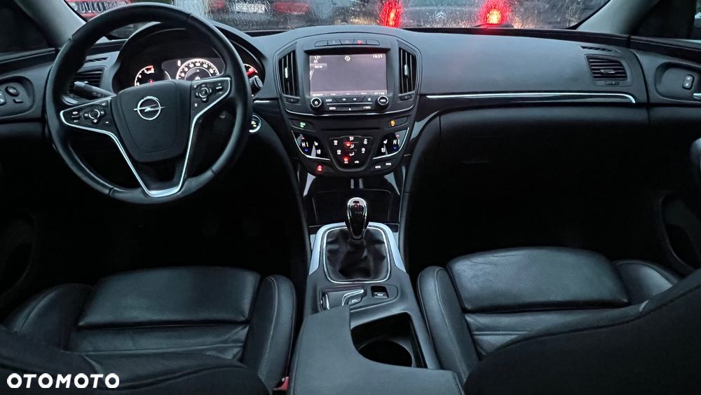 Opel Insignia 2.0 CDTI ecoFLEX Start/Stop Business Innovation - 13