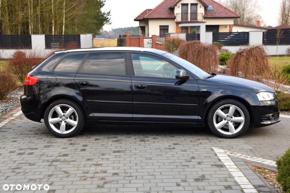 Audi A3 Sportback 2.0 TDI DPF S line Sportpaket - 8