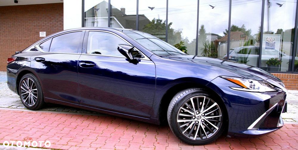 Lexus ES - 30