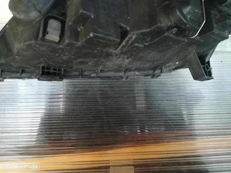 FAROL ESQUERDO TOYOTA COROLLA 2003 - 1