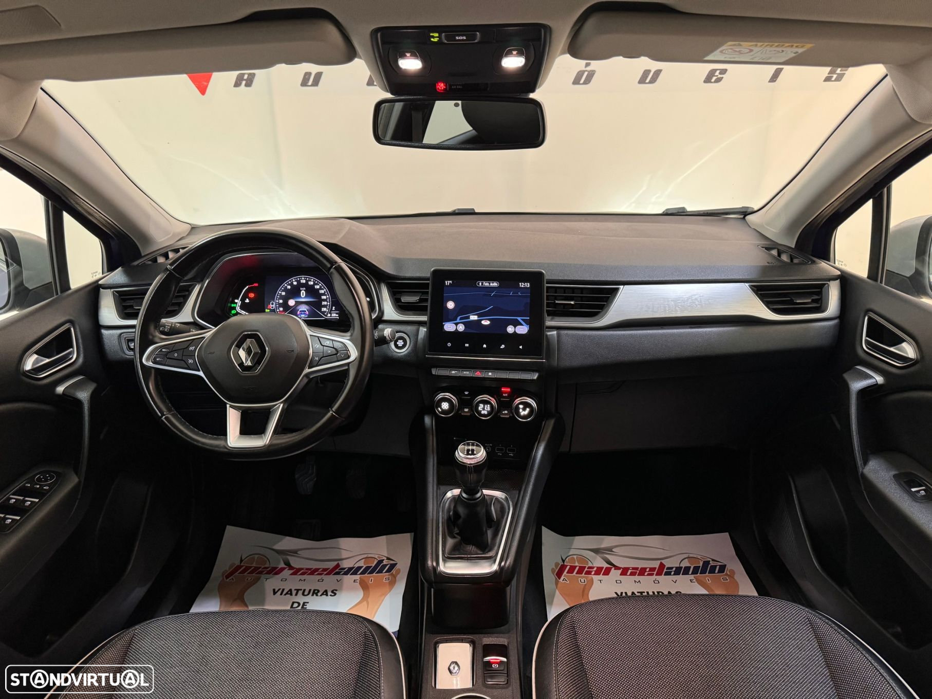 Renault Captur 1.0 TCe Exclusive - 22