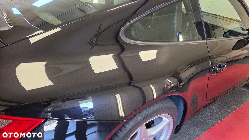 Porsche 911 Carrera Tiptronic S - 28