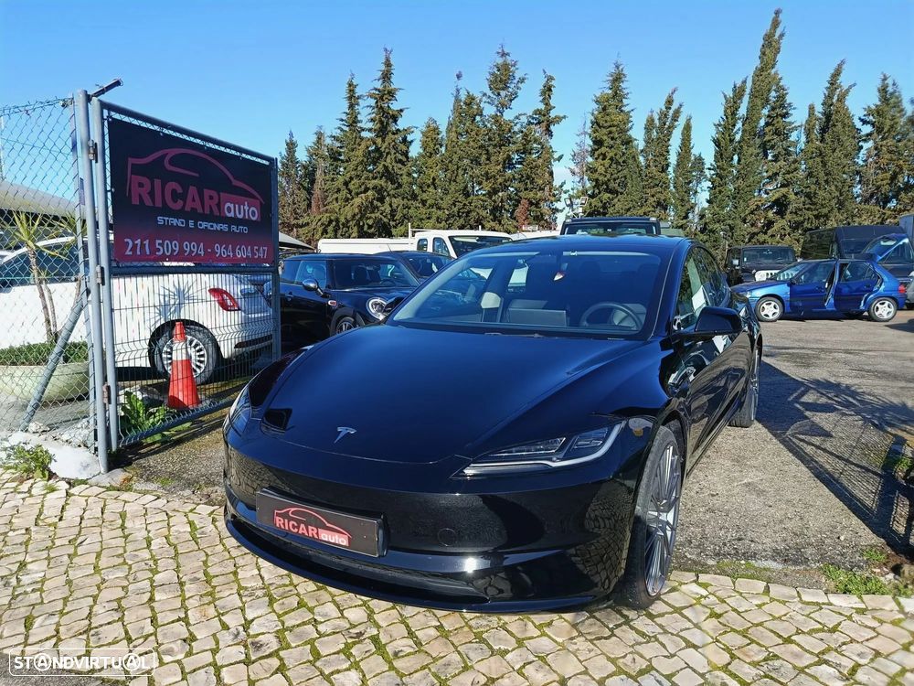 Tesla Model 3 Tração Traseira Standard - 4