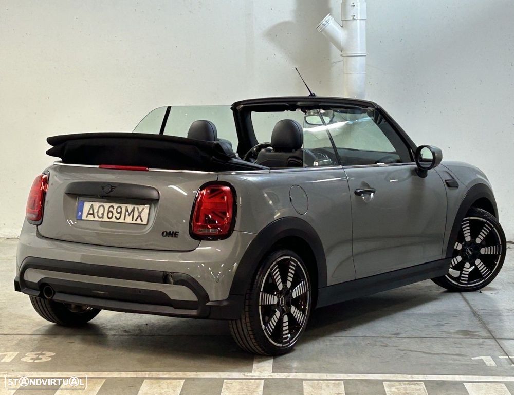 MINI Cabrio One Sport Edition - 16