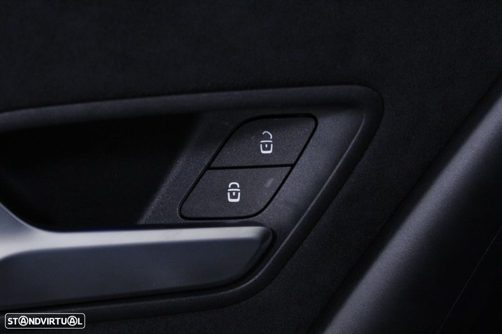 Mercedes-Benz A 200 Standard - 22