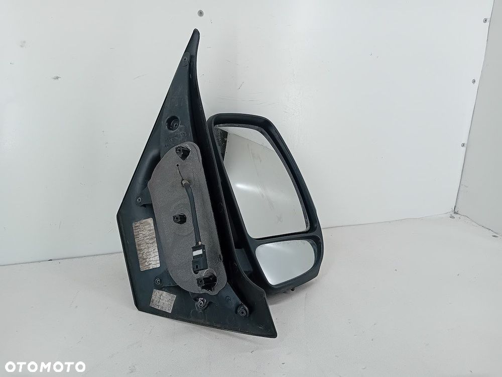 LUSTERKO PRAWE RENAULT MASTER III ( 10- ) E9024507 O719 - 5