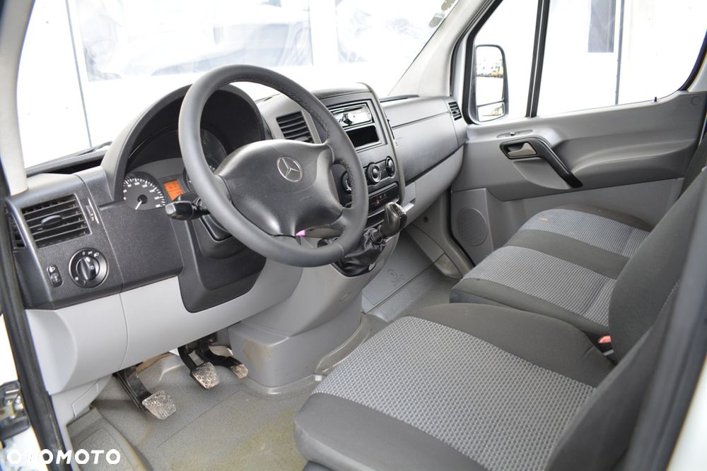 Mercedes-Benz Sprinter 313 CDI DOKA - 24