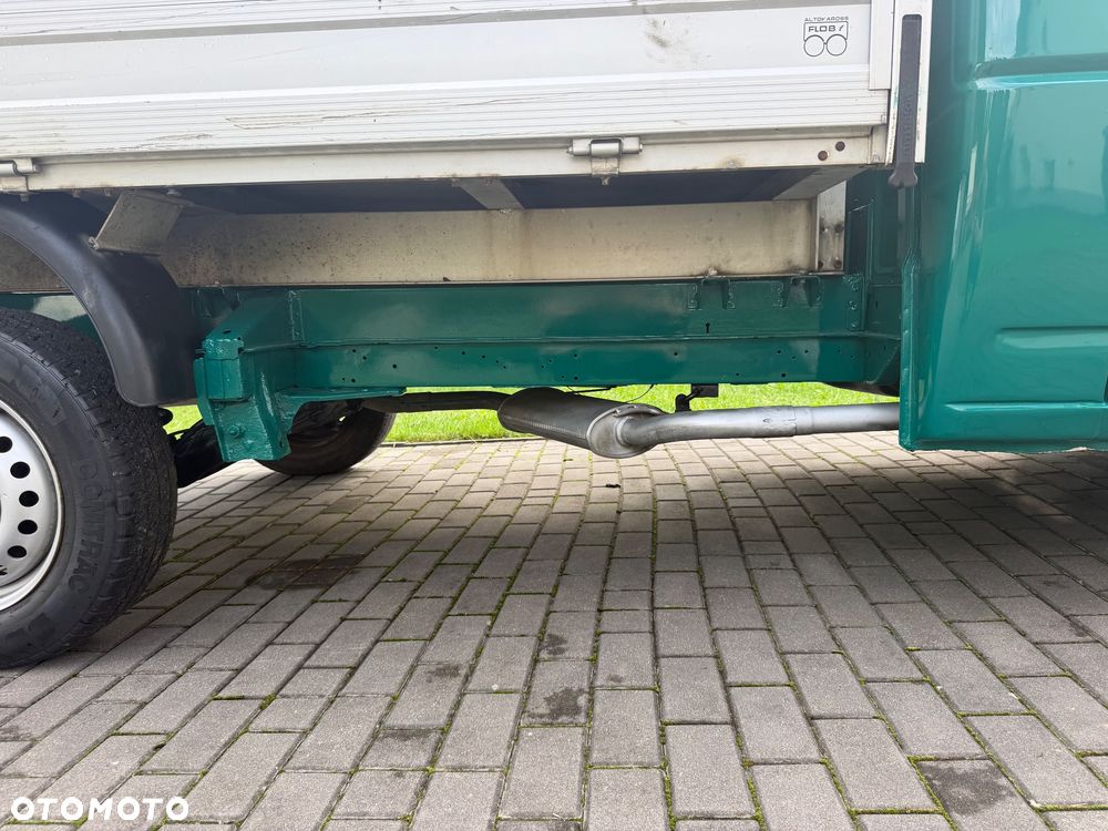 Volkswagen Transporter T4 - 11