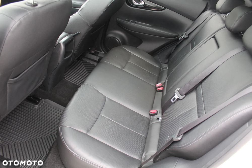 Nissan Qashqai 1.2 DIG-T Tekna - 18