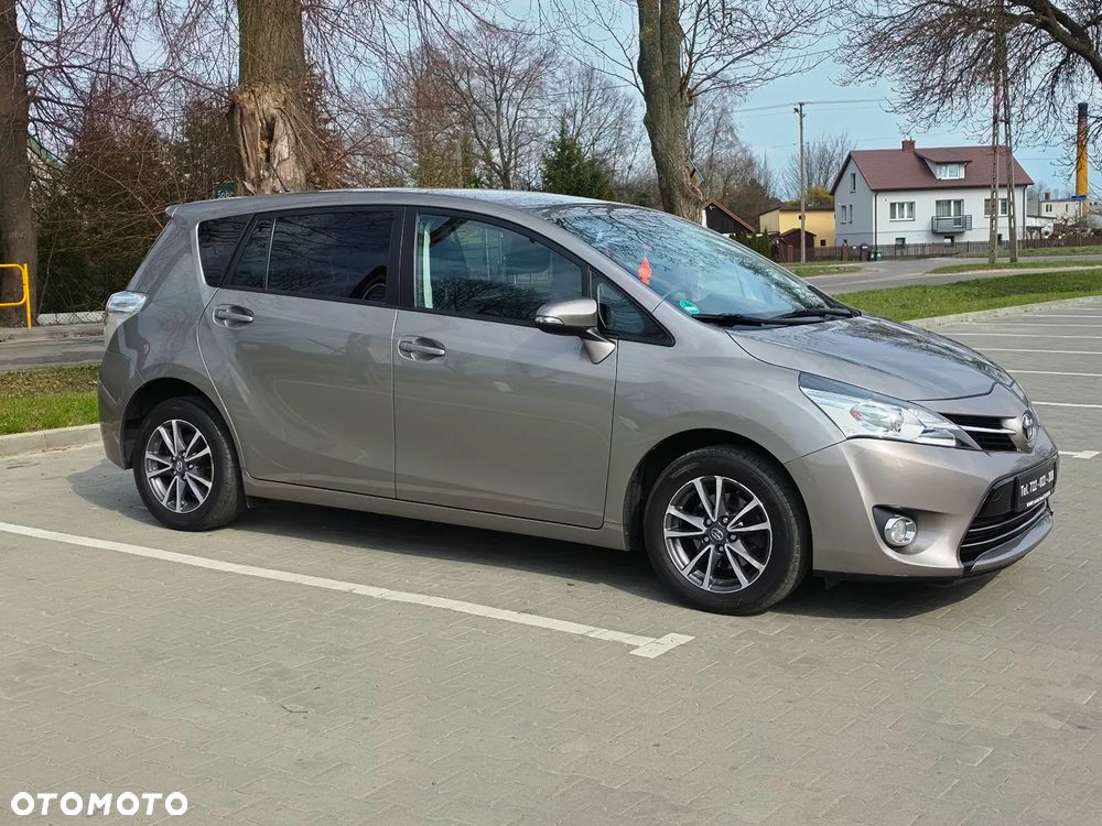 Toyota Verso 1.6 D-4D 5-Sitzer Start/Stop Executive - 6