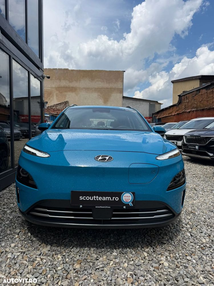 Hyundai KONA Select - 7