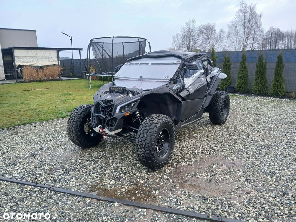 Can-Am Maverick - 1