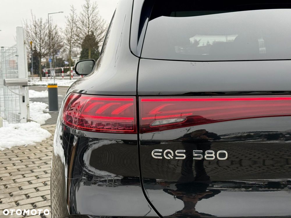 Mercedes-Benz EQS 580 120kWh 4-Matic AMG Line - 11