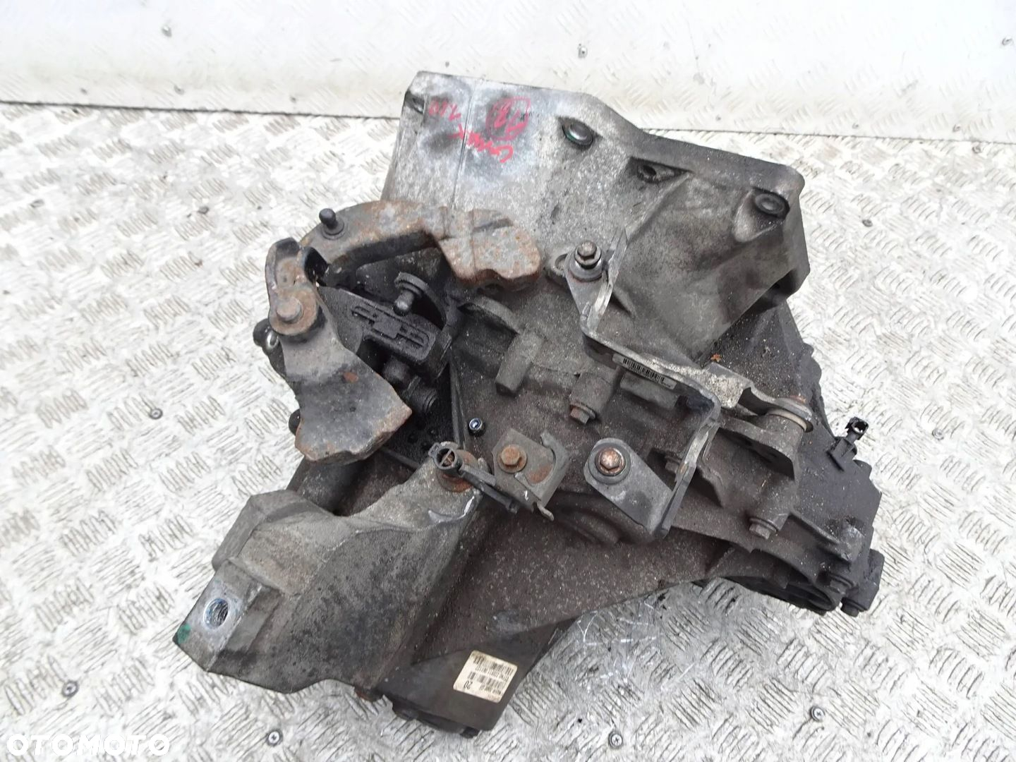 Skrzynia biegów Ford Focus MK3 C-Max MK2 1.6 TDCI - 8