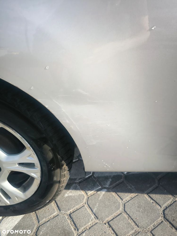 Ford Fiesta 1.25 SYNC Edition - 14