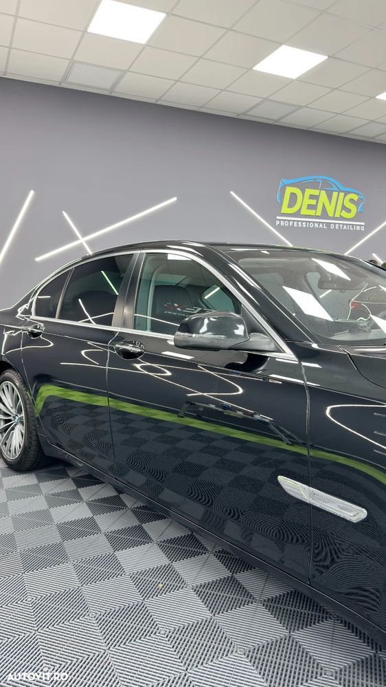 BMW Seria 7 740d xDrive - 13