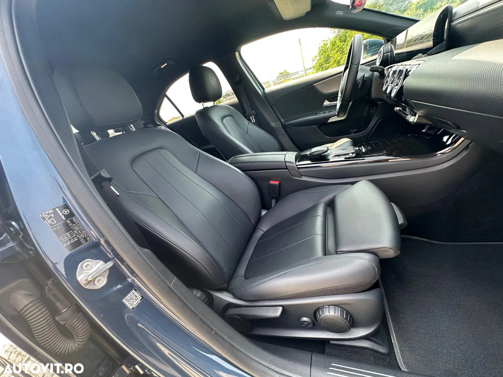 Mercedes-Benz A 250 e 8G-DCT Edition 2020 - 16