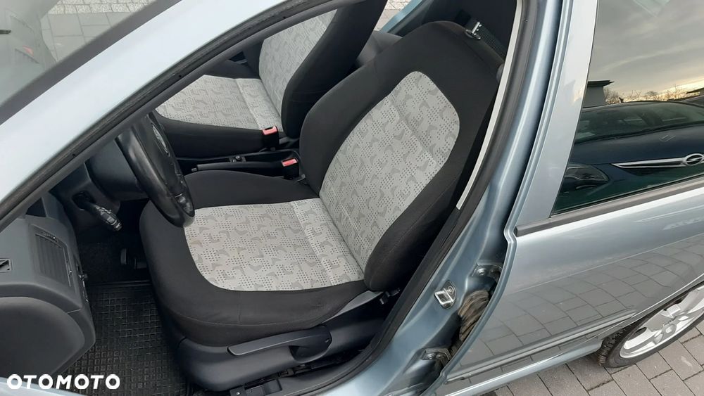 Skoda Fabia 1.4 16V Cool Edition - 8