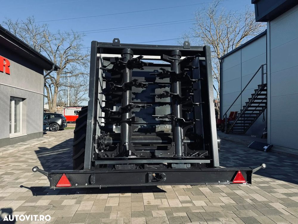 METALTECH MetalTech Tango 8 – remorcă pentru îngrășăminte organice - 5