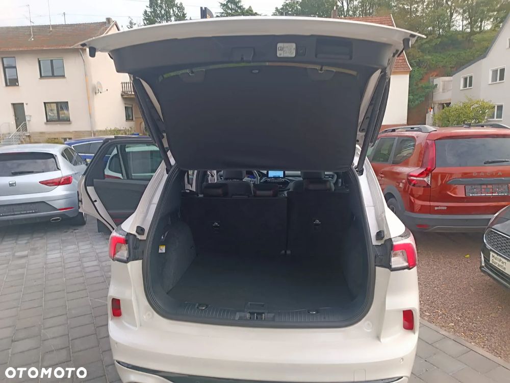Ford Kuga 2.0 EcoBlue 4x4 ST-LINE X - 8