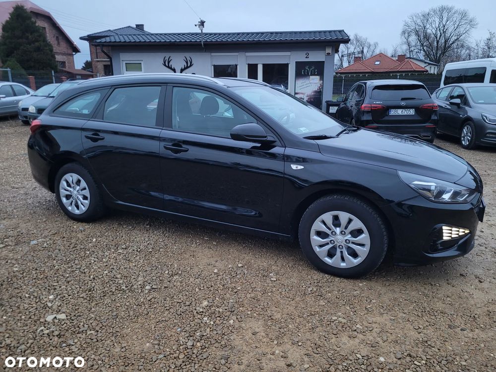 Hyundai i30 1.5 DPI Modern - 13