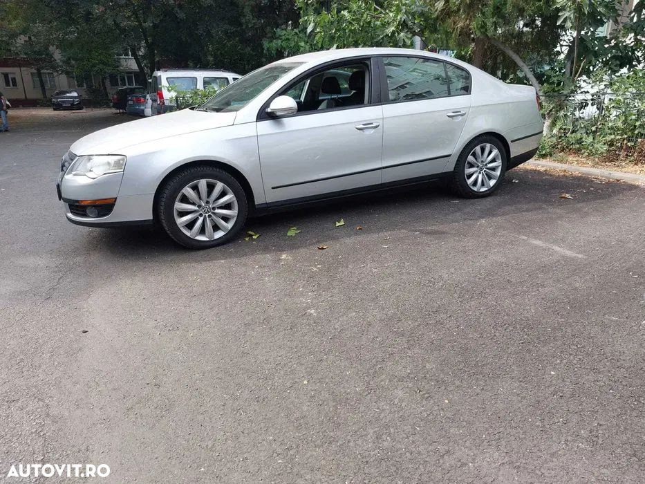 Volkswagen Passat 1.9 TDI Comfortline - 4