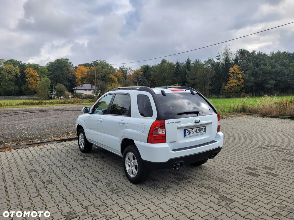 Kia Sportage - 11