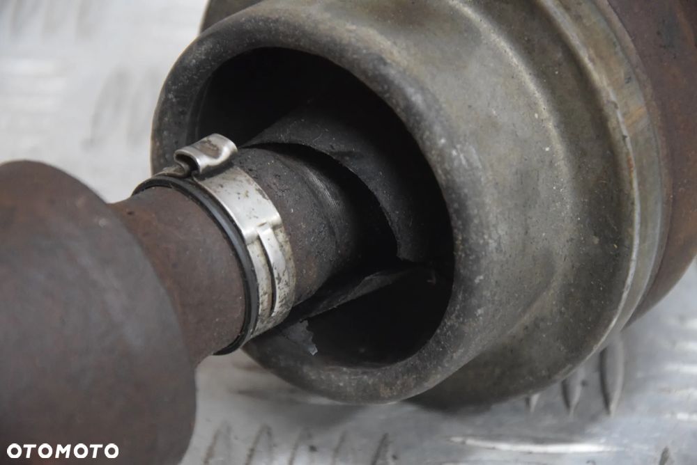 DODGE DURANGO II 4.7 WAŁ PRZÓD - 6